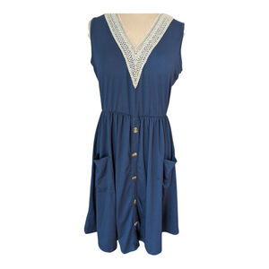 Sleeveless Navy Fit & Flare Dress Women's Large‎ Pockets Buttons Lace Detail EUC